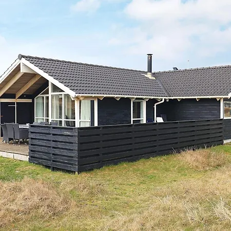 Modern Retreat - By Traum Løkken